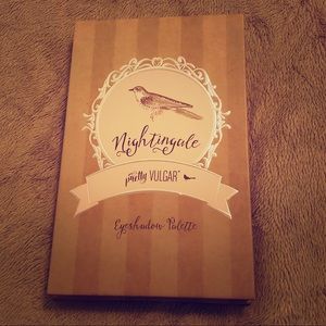 Pretty Vulgar Nightingale Smoky Eyeshadow Palette